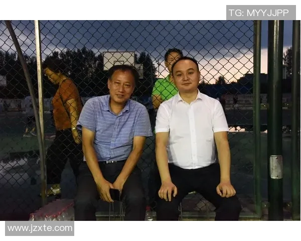 赛后复盘：西安篮球队与重庆篮球队的团队协作与战术分析