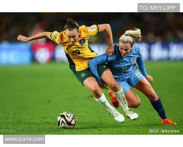 足球明星丽娜的成长历程与辉煌成就全解析