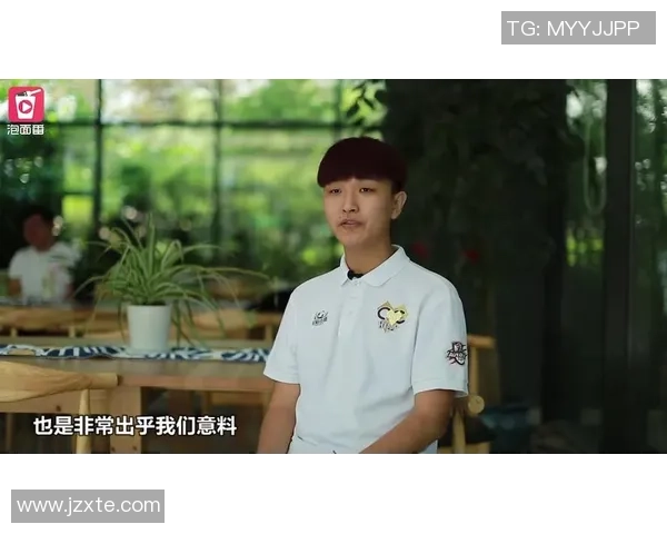 黄娜独家分享羽毛球技巧与心得助你提升竞技水平与乐趣 黄娜独家分享羽毛球技巧与心得助你提升竞技水平与乐趣